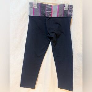 Woman’s Lululemon Workout Pants